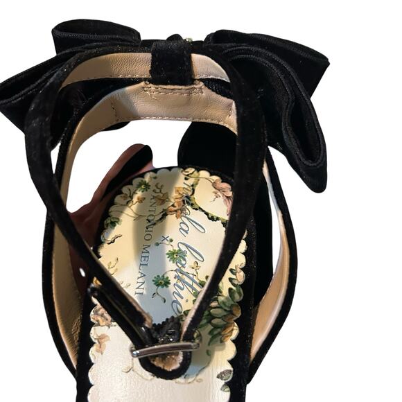 Antonio Melani + Nicola Bathie Black 11M Velvet Lila Bow Platform Pumps Women's - Picture 11 of 11